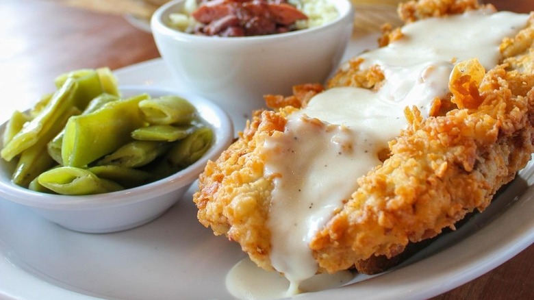 Cheddar's country fried steak