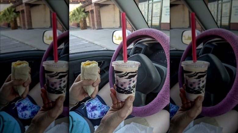 Mini Shake Poppers from del taco