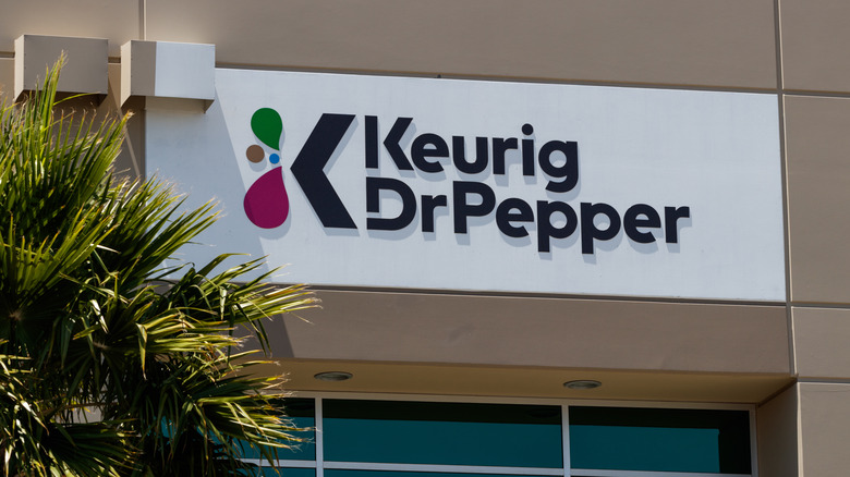 Keurig Dr Pepper building sign