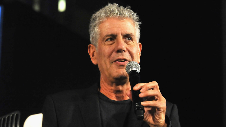 Anthony Bourdain speaking on stage 