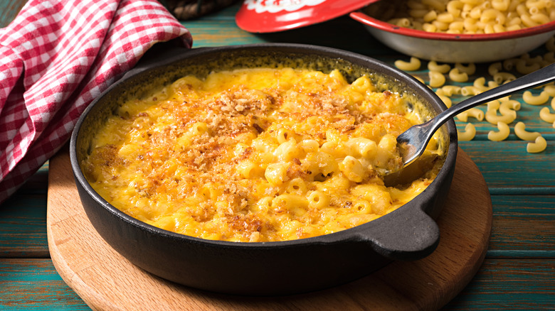 Skillet of macaroni and cheese