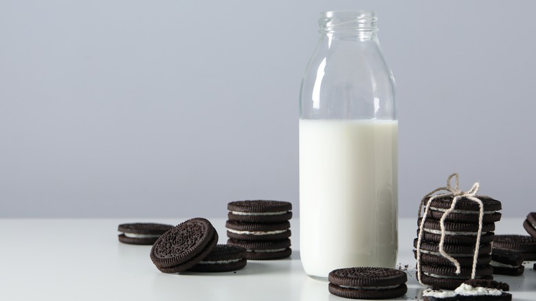 Oreos with milk