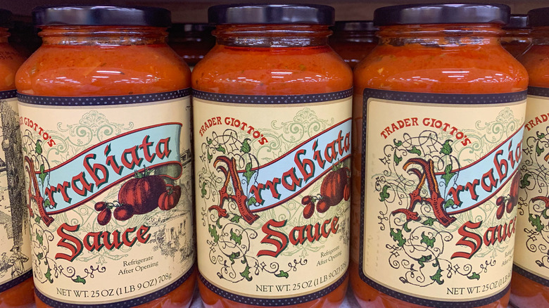 trader joe's arrabiata sauce jars