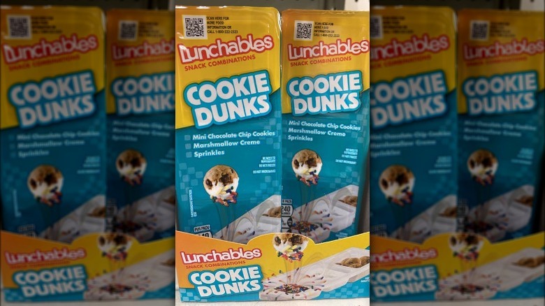 Lunchables Cookie Dunks packages