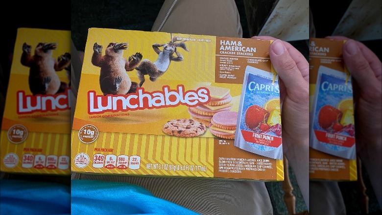  Lunchables Ham and American Cracker Stackers