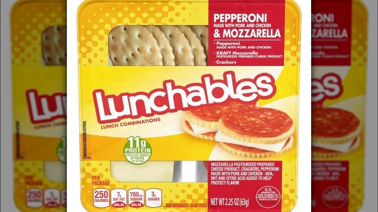 Lunchables Pepperoni and Mozzarella with Crackers