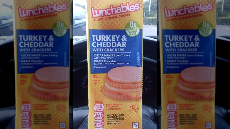 Lunchables Turkey and Cheddar with Crackers