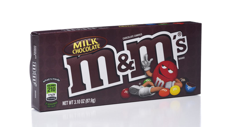  plain milk chocolate M&Ms