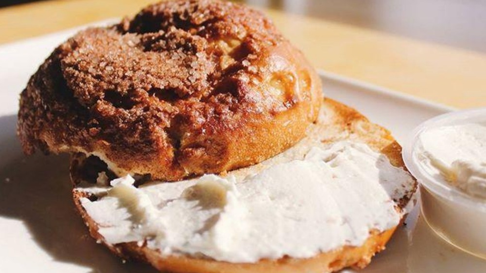 Panera cinnamon crunch bagel