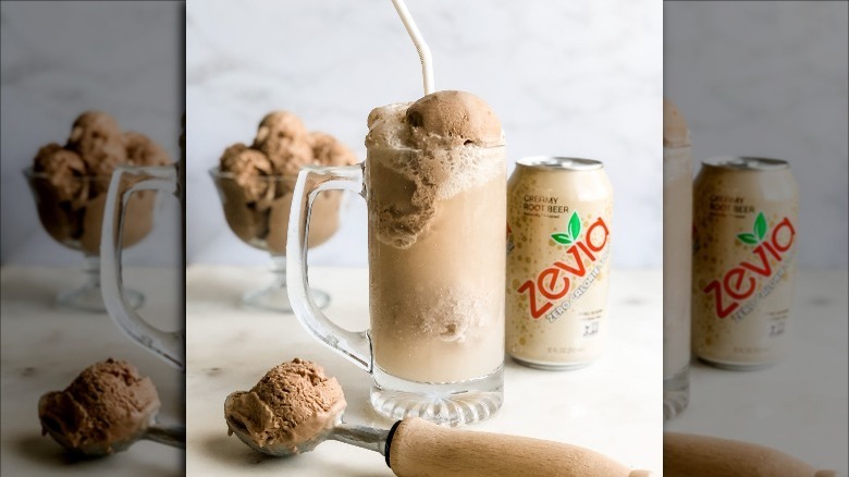 Root beer float and can of Zevia Creamy Root Beer