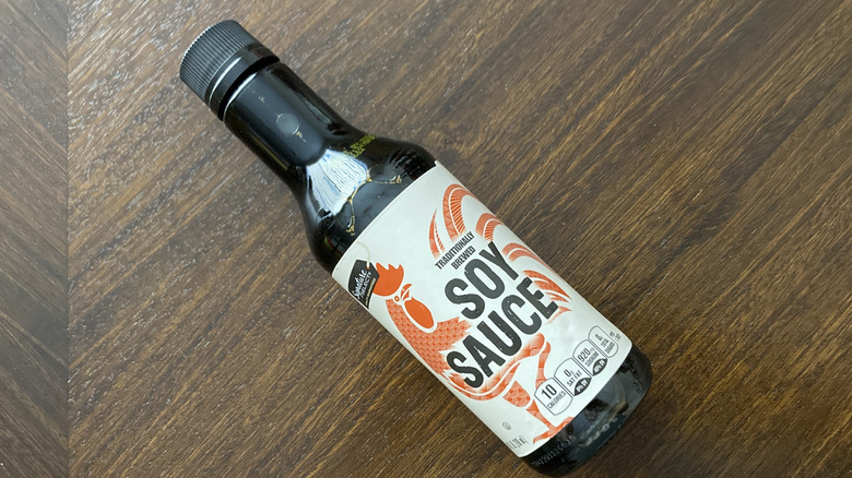 Signature Select soy sauce