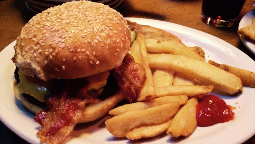 Texas Roadhouse burgers