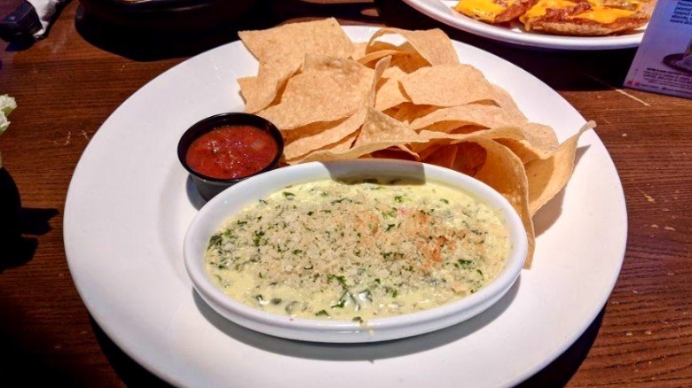 Spinach and artichoke dip with chips