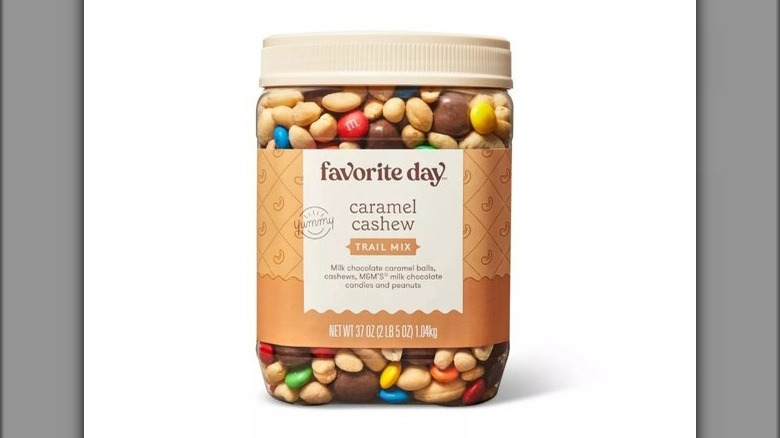 Favorite Day Cashew Caramel trail mix jar