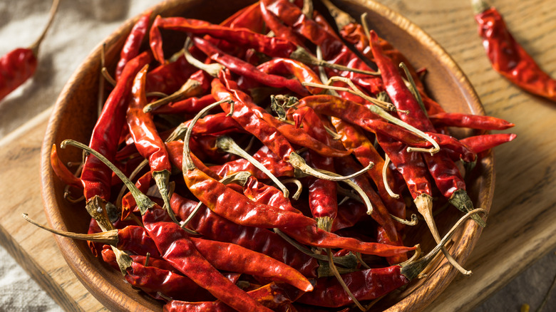 A bowl of chiles de arbol