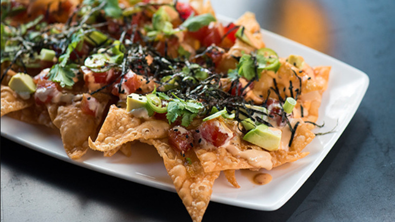 Poke Nachos with toppings 