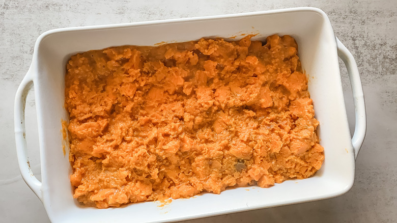 sweet potato in baking dish 