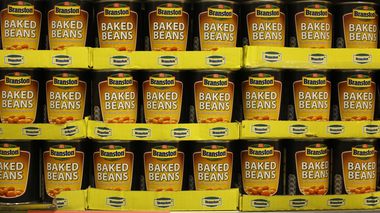 baked beans rows on shelves