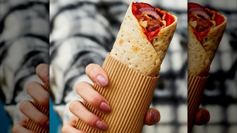 Meatless Meatball Wrap - Pret a Manger