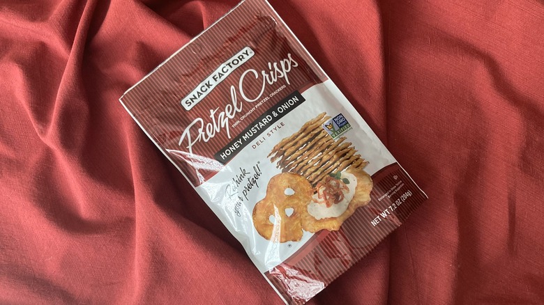 Honey Mustard & Onion Pretzel Crisps