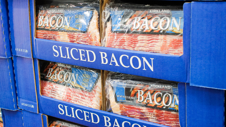 packages of kirkland sliced bacon