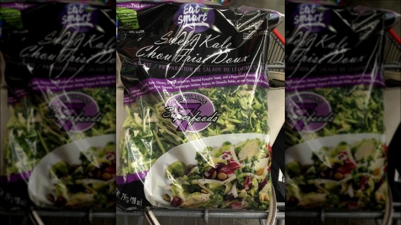 bagged salad from costco