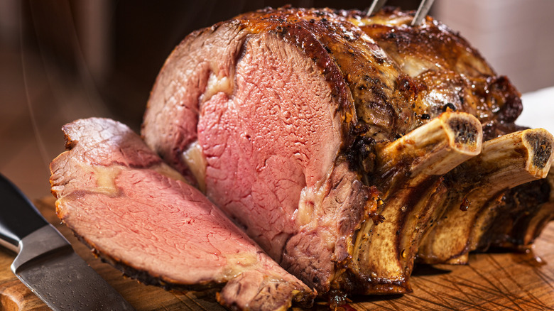 Prime rib roast on a cutting board