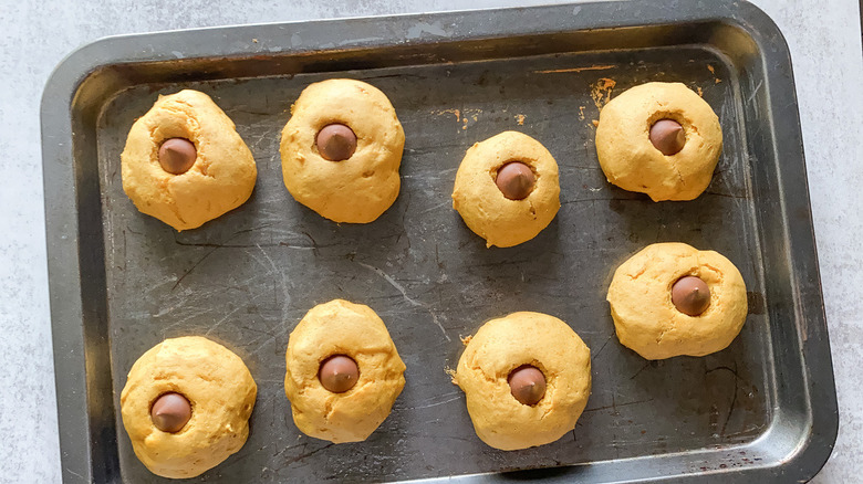 Pumpkin Hershey's Kiss Cookies