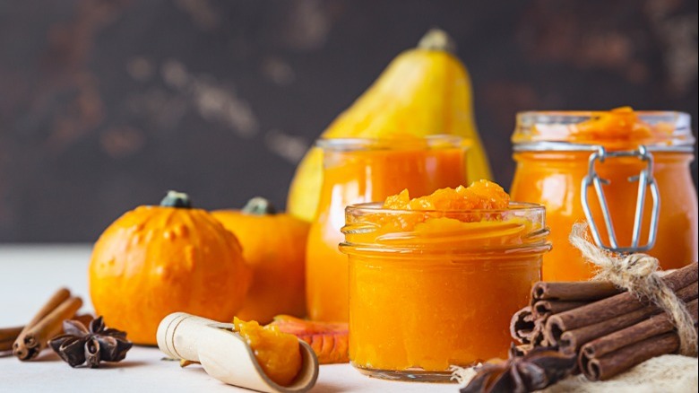 Pumpkin puree and other spices 