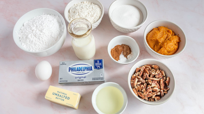 ingredients for pumpkin pecan cupcakes