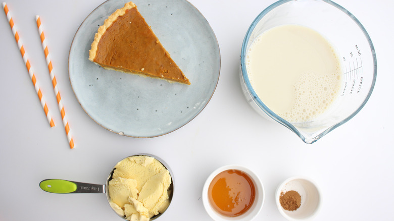 pumpkin pie milkshake ingredients