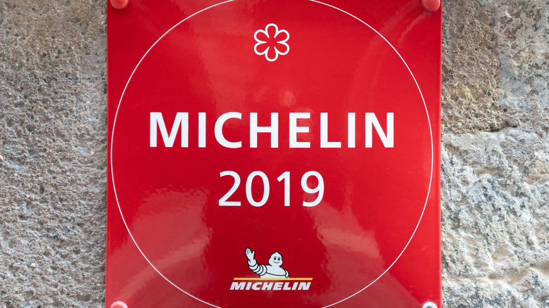 2019 Michelin star sign