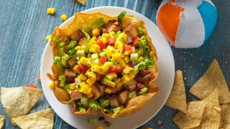 Qdoba mango salsa bowl