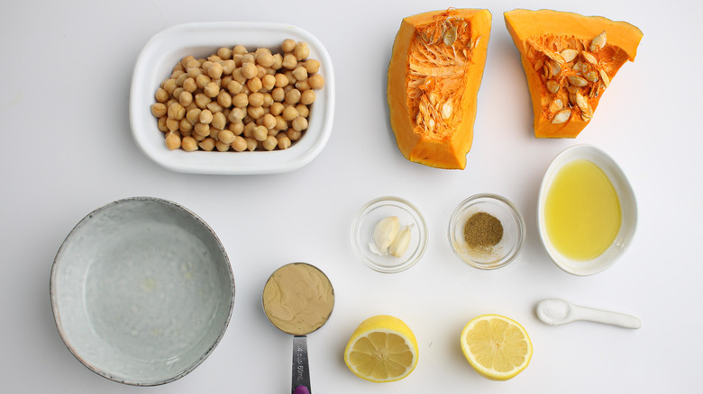 ingredients for roasted pumpkin hummus