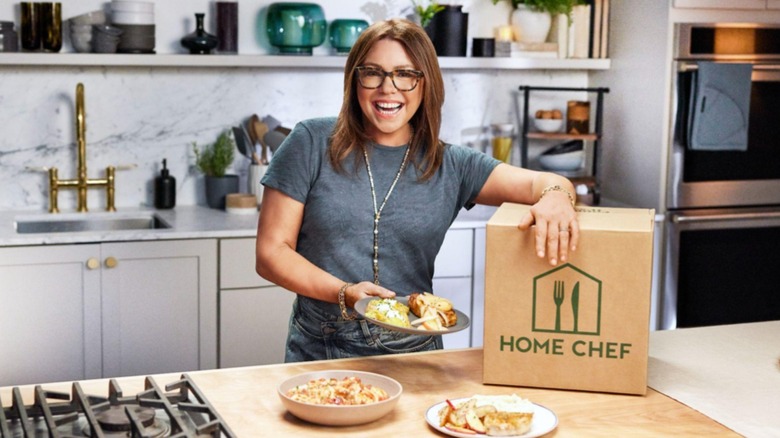 Rachael Ray posing with Home Chef box