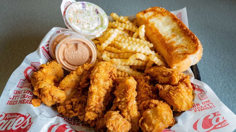 Raising Cane's chicken finger basket