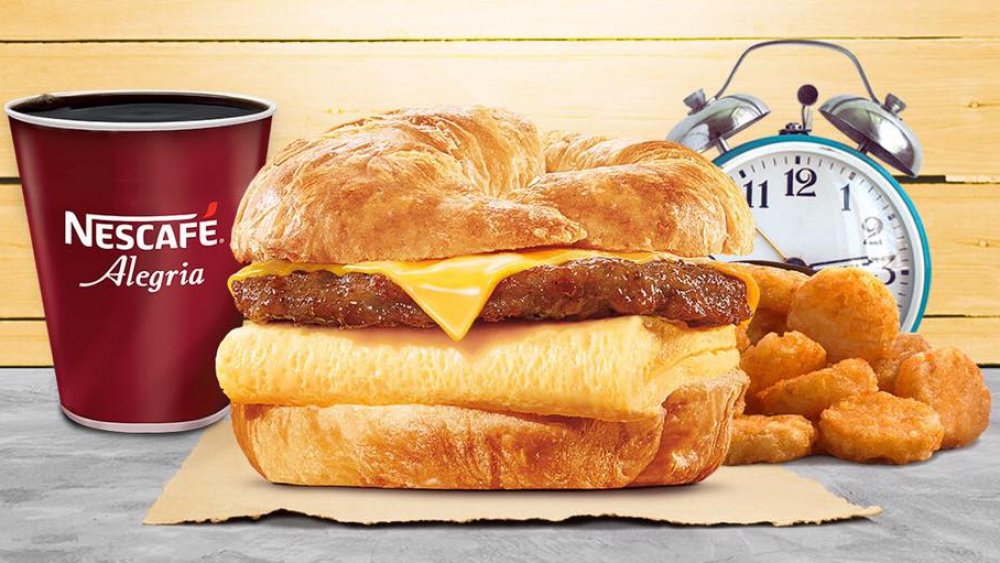 Burger King Croissant The Ultimate Breakfast Sandwich! Bricks Chicago