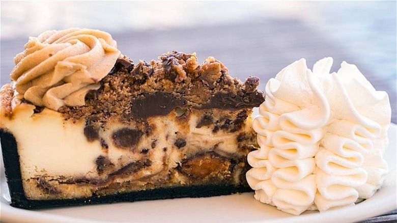 Peanut Butter Cup Cheesecake