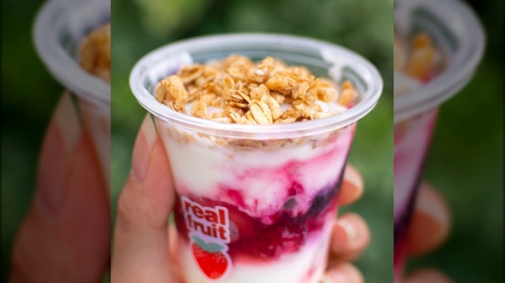 Mcdonald's yogurt parfait