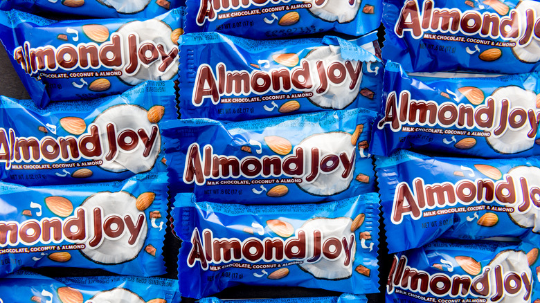 almond joy candy bars