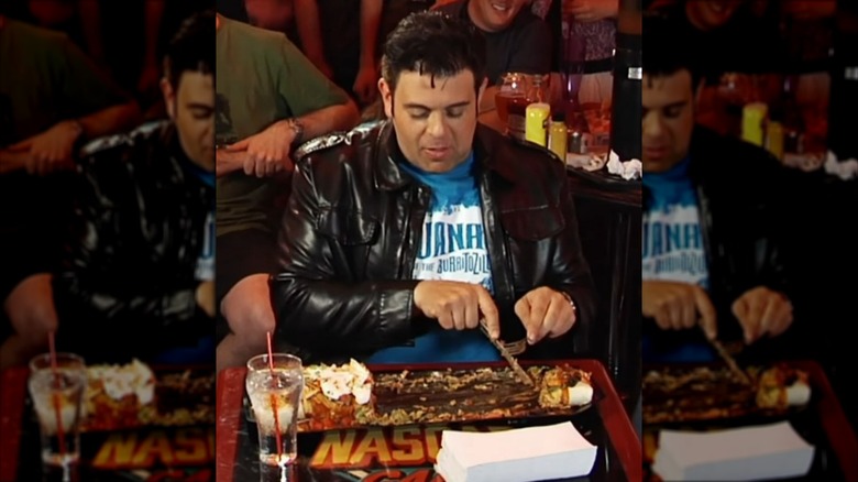 Adam Richman full on the B3 Challenge