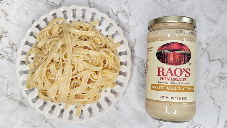 Rao's roasted garlic Alfredo