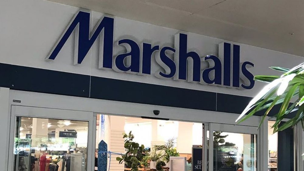 Marshalls sign, similar to HomeGoods