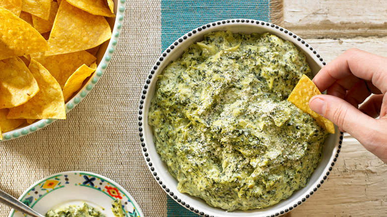 spinach artichoke dip and tortilla chips