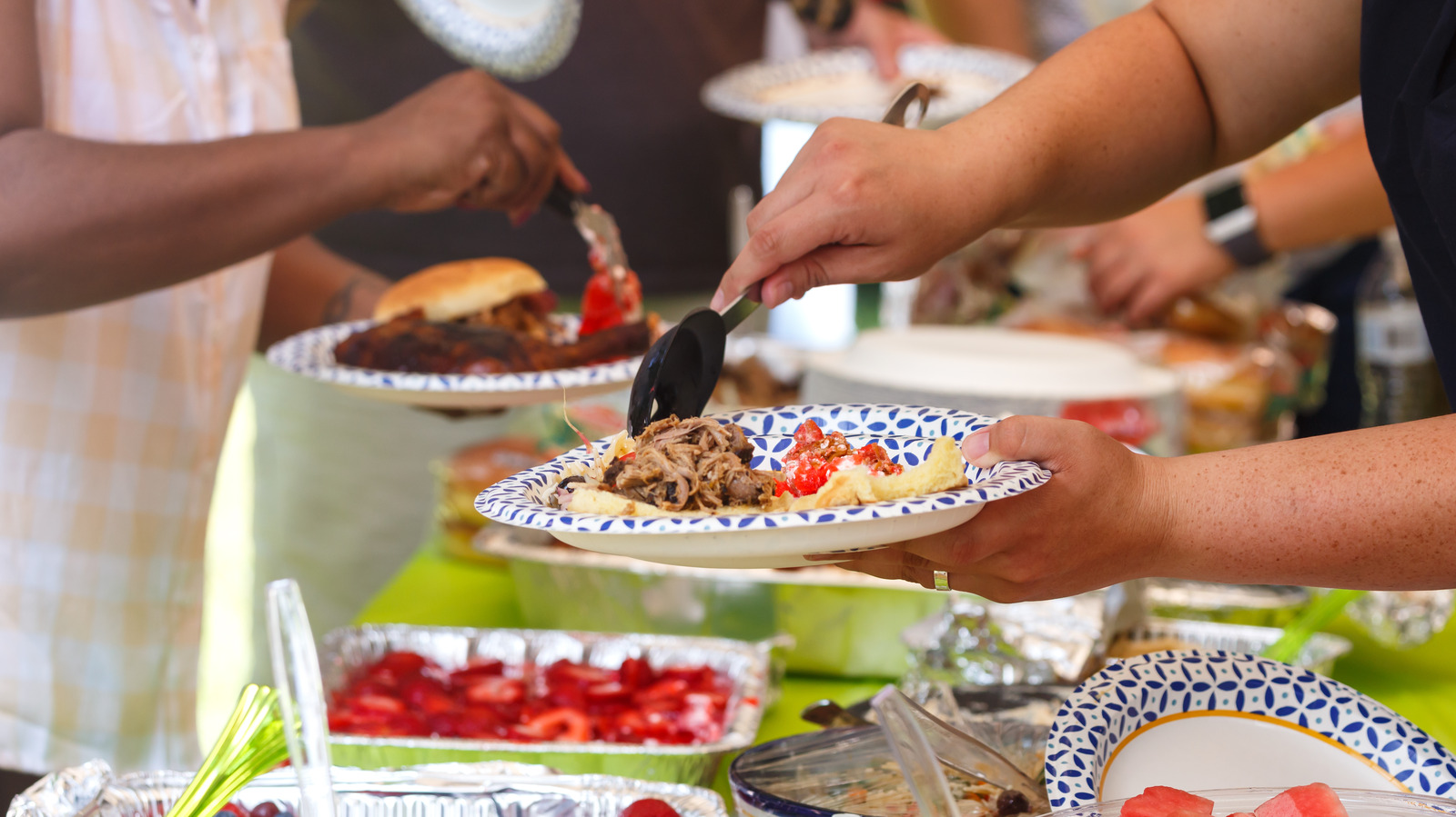 Ready To Eat Groceries You Can Bring To A Potluck