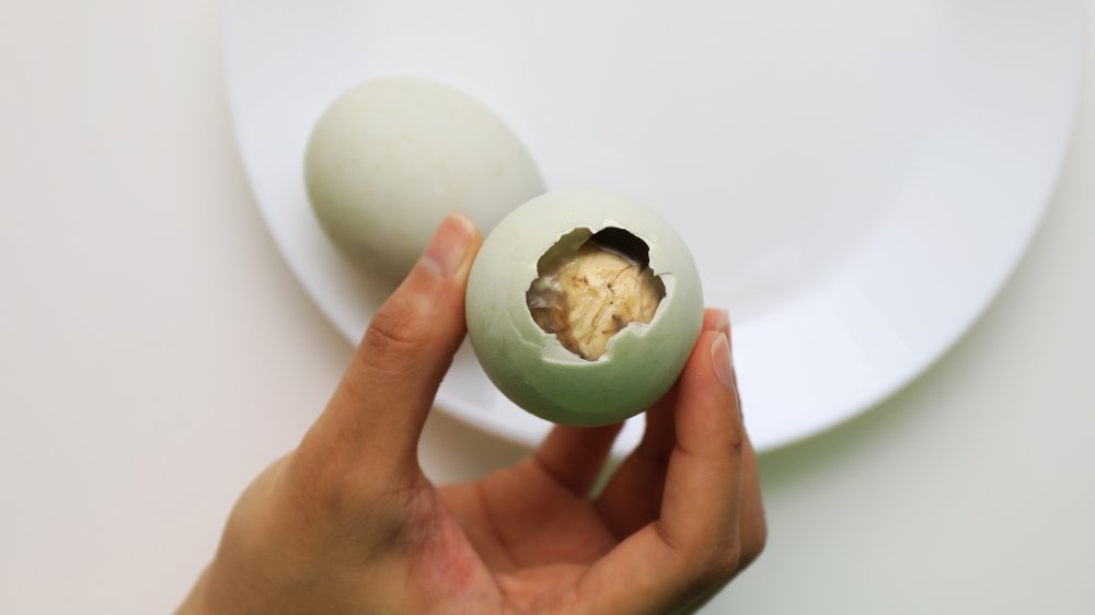 balut eggs