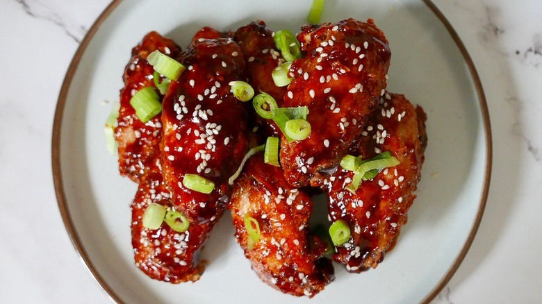 chicken wings with sesame seeds