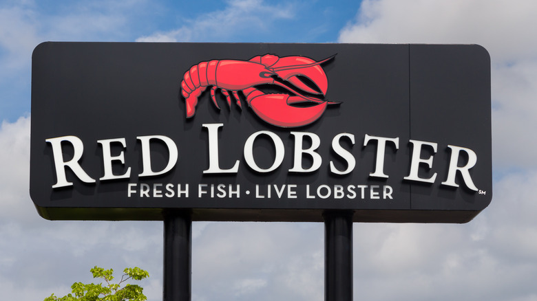 Red Lobster sign