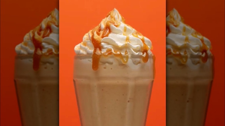 Red Robin Pumpkin Spice & Everything Nice milkshake