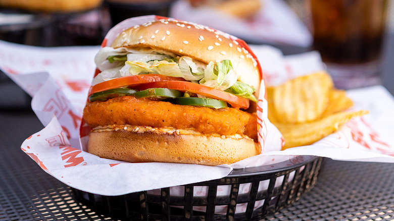 crispy chicken burger basket